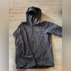 Arc’teryx Beta Jacket